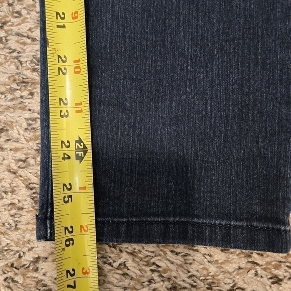 Fabulously slimming by Chicos, ankle jeans size 0 Dark Wash - Picture 11 of 15